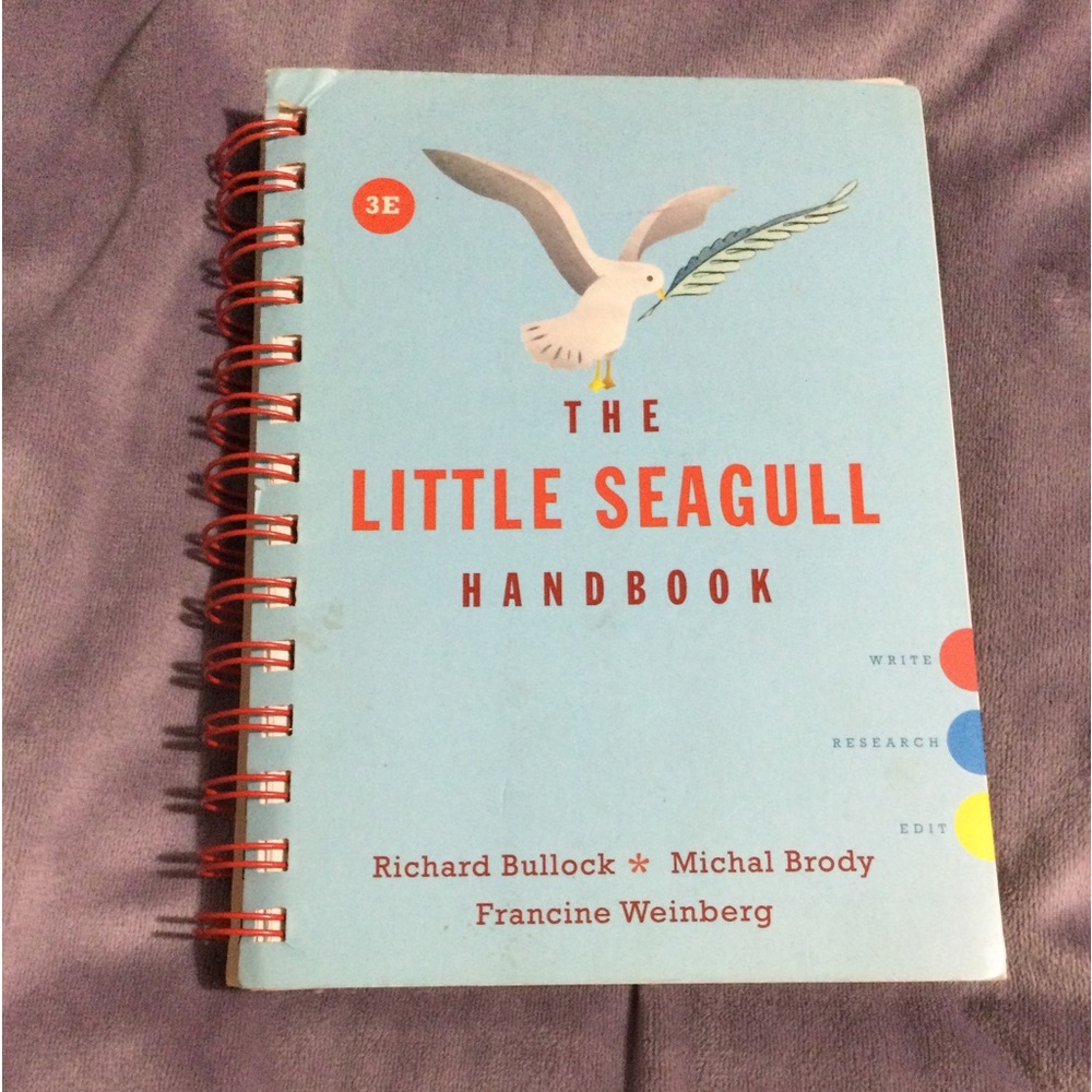 The Little Seagull Handbook 3E Spiral Notebook a little shelf wear. 📕